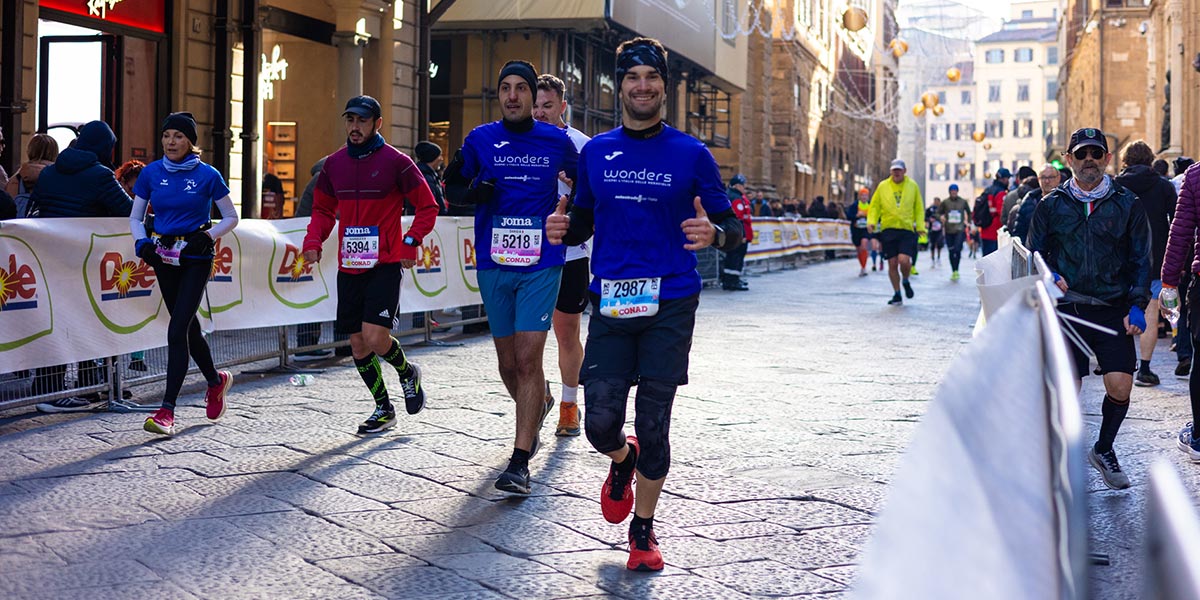 La frutta fresca di Dole Official Supplier di Estra Firenze Marathon